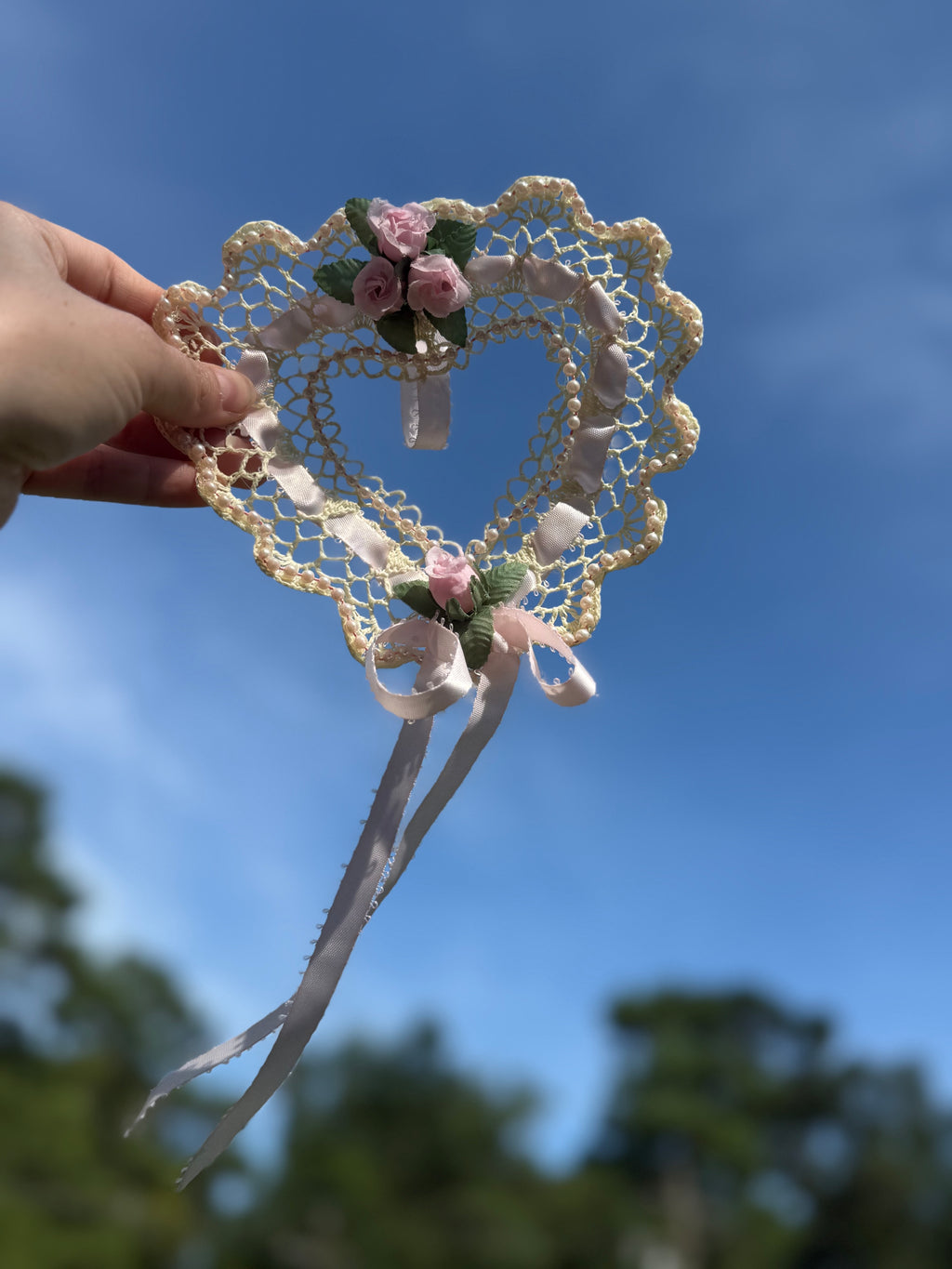 Delicate Wall Hanger
